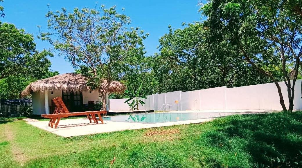 Kirinda Heaven - Yala Hotel Buitenkant foto